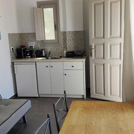 Apartment For 2-3 People Megalokori Exterior foto